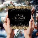 グラム金ゴールドグリッター名メリークリスマスブラック シーズンカード<br><div class="desc">Glam金ゴールドグリッター名スクリプトMerry Christmas Black.グリッターの上と下の端を前面にフェイク、セットの手書きスタイルスクリプトを使用し縁どて、あなたのフェスティバル挨拶のための古典的な金ゴールドと黒。簡単にあなたの名前をパーソナライズ。</div>