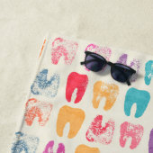 グランジな歯パターン ビーチタオル (インサイチュ)