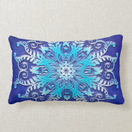 グランジな背景の青い花の曼荼羅 ランバークッション