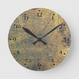 グランジな黄色及び青はClockface 1つの黒錆つきました ラウンド壁時計