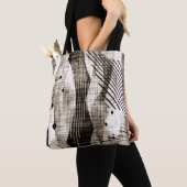 グランジ抽象芸術幾何ストライプのベージュ トートバッグ (クローズアップ)