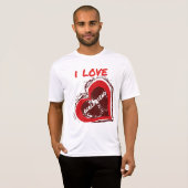 グランジ風デザインの「I Love My Girlfriend」ハート Tシャツ (正面フル)