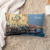 グランデ運河のベニス風のGondoliers ランバークッション (ブランケット)