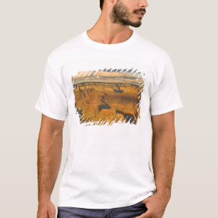 グランドの南側の景観 Tシャツ