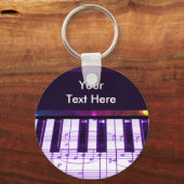 グランドカラフルピアノのキーボードと音楽ノート キーホルダー (正面)