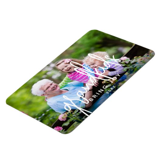 グランドキッズがジョイ写真を持ち込む マグネット (左側)