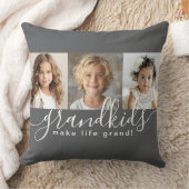 グランドキッズが人生を作るグランド3フォトコラージュをグレー クッション (ブランケット)