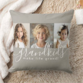 グランドキッズが人生を作るグランド3フォトコラージュ クッション (ブランケット)