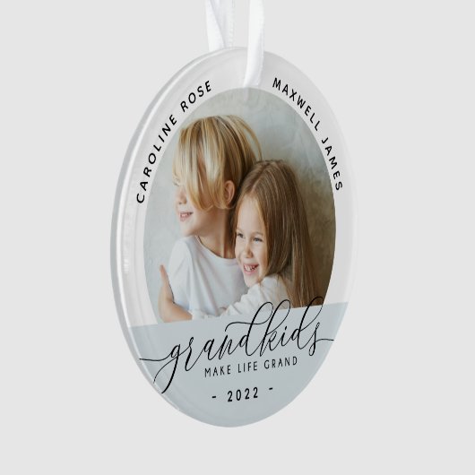グランドキッズが人生を壮大な写真に オーナメント (正面)