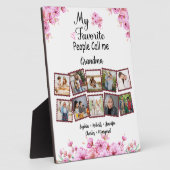 グランドキッズの名前と写真を持ったおばあちゃん |ピンクの花 フォトプラーク (側面)