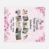 グランドキッズの名前と写真を持ったおばあちゃん |ピンクの花 フリースブランケット (正面(横))