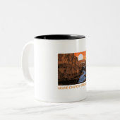 グランドキャニオンの国立公園レトロのコロラド川80 ツートーンマグカップ (正面左)