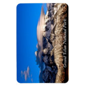 グランドティートンズマウンテンの上のレンチキュラー雲 マグネット (縦)