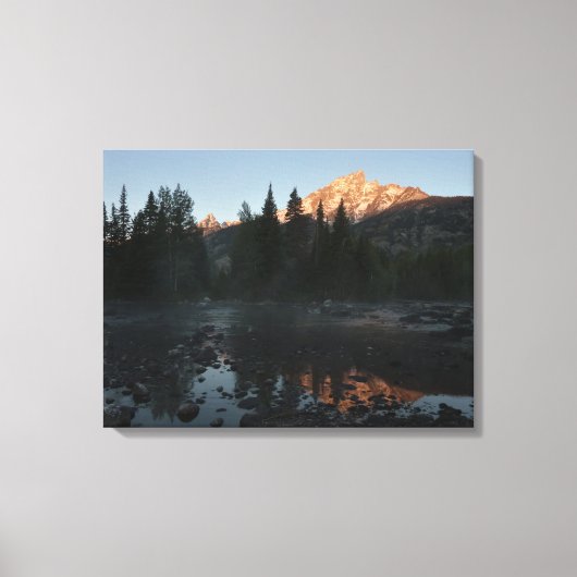 グランドテトンサンライズアットコットンウッドクリーク キャンバスプリント (正面)