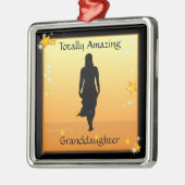 グランドドーターアメージングウーマンプレミアムオーナメント メタルオーナメント (左)
