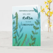 グランドドーターエキストラノーマル誕生日グリーンブルー カード (黄色い花)