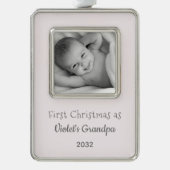 グランドパの第1回クリスマスパーソナライズされた写真名 シルバープレートフレームオーナメント (正面)