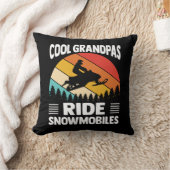 グランドパクールススノーモービルヴィンテージサンセット クッション (ブランケット)