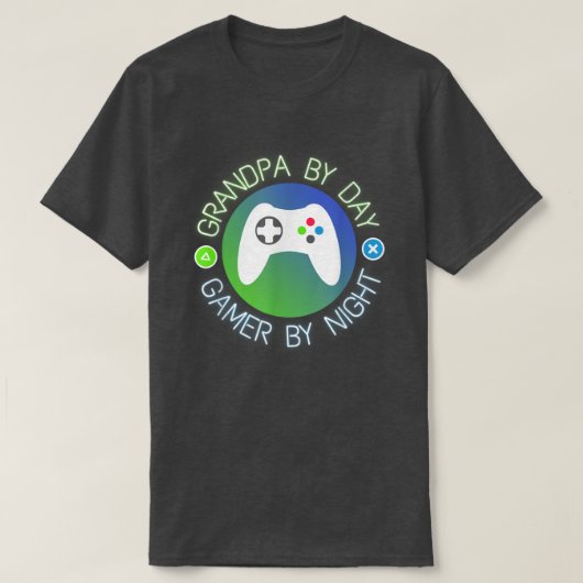 グランドパバイデイゲーマーバイナイトゲームおもしろいー Tシャツ (デザイン正面)