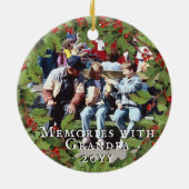 グランドパ写真の思い出 – Holly Berlies Frame セラミックオーナメント (裏面)