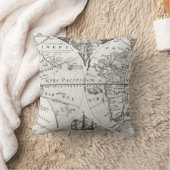 グランドボイジャーズオールドアンティークゼネラルマップワールド クッション (ブランケット)