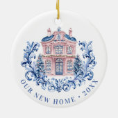 グランドミレニアルホリデイ | 新しいホーム セラミックオーナメント (裏面)