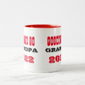 グランパに昇格 – カスタマイズ可能な年 ツートーンマグカップ (中央)