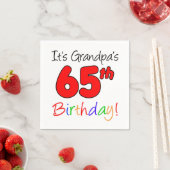 グランパの65歳の誕生日パーティナプキンスだ スタンダードカクテルナプキン (インサイチュ)