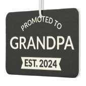 グランパエストに昇進。2024 II カーエアーフレッシュナー (左)