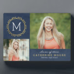 グラードイニシャル編集可能カラー卒業プラーク フォトプラーク<br><div class="desc">素晴らし卒業生の人生の特別な節目を思い出して下さい。背景色はオカスタマイズンライン!</div>