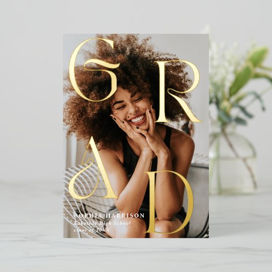 グラード金ゴールド積み上げ文字タイポグラフィ卒業 箔招待状 (立ち正面)