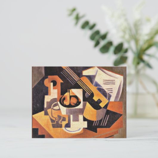 グリス – ギターとフルーツディッシュをテーブルに ポストカード (スタンド正面)