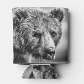 グリズリーベアポートレート 缶クーラー (裏面)