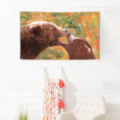 グリズリーベアーママとカブ絵画ズ – ワイルドライフアート 横断幕 (インサイチュ)