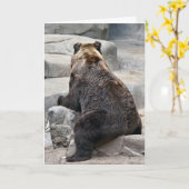 グリズリーベア誕生日ユーモア カード (黄色い花)