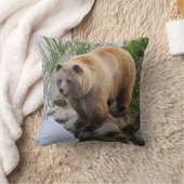 グリズリーベア野生動物写真 クッション (ブランケット)