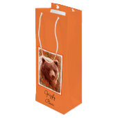 グリズリー·ベア·キュブ·イン·絵画ファイアウィードの野生動物芸術 ワインギフトバッグ (裏面アングル)