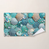 グリッタリーティール(緑がかった色)マーメイドテールはかりで測プリント ハンドタオル (ハンドタオル)