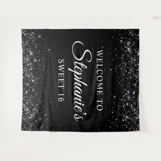 グリッタリーブラックウェルカムトゥスウィート16誕生日 タペストリー (正面(横))
