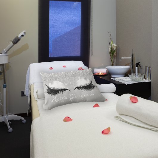 グリッターの目メイクメイクレイズシルバーハローゴージャス ランバークッション