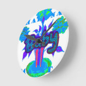 グリッターの赤ん坊Hakuna Matata gifts.png ラウンド壁時計 (傾斜)