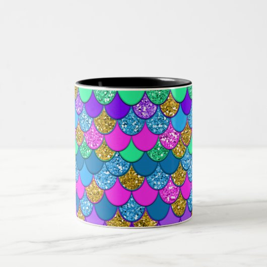 グリッターカラフル色数々のの人魚はかりで測 ツートーンマグカップ (中央)
