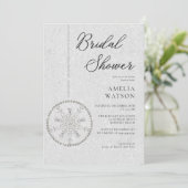 グリッターグラムスノーフレークホワイトウィンターブライダルシャワー 招待状 (スタンド正面)