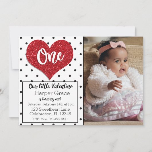 グリッタースイーティートヴァレンタインズフォトファースト誕生日 招待状 (正面)