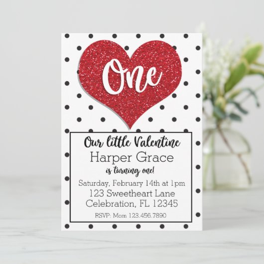 グリッタースウィートバレンティーンズガールファースト誕生日 招待状 (スタンド正面)