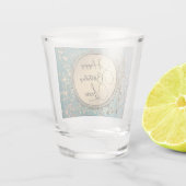 グリッタースターズオンブルーティール（緑がかった色）誕生日カスタマイズ ショットグラス (裏面)