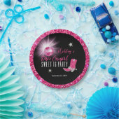 グリッターフェイクピンクディスコ女性のカーボーイスウィート16パーティー ペーパープレート (パーティー)