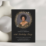 グリッターブラック金ゴールド50th Birthday Partyへの招待 招待状<br><div class="desc">グリッターブラック金ゴールド50th Birthday Party Invitation.この祝黒と金ゴールドの誕生日の招待とグリッターのスタイルのマイルストーンは、デザインにグラマーのtouchをもたらすのアクセントを特徴とする。あなたカスタマイズの写真を使って、本当に個人的でユニーク、忘れられないお祝いに最適なトーンを設定する招待を作る。あなたはシックなディナーや素晴らしいパーティーを開催するかどうかに関係なく、この洗練されたデザインはゲストを感動させ、あなたのイベントを全く新しいレベルのエレガンスに引き上げる。</div>