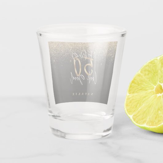 グリッターモダンブラックと金ゴールド50歳の誕生日  ショットグラス (裏面)