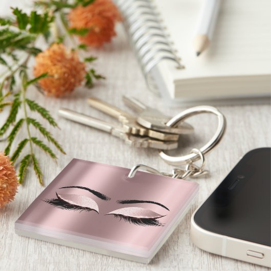 グリッター赤面ピンクガーリーメイクアップまぶし名前目 キーホルダー (正面右)